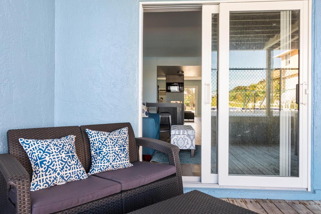 Blue View Inn Melbourne Shores Bagian luar foto